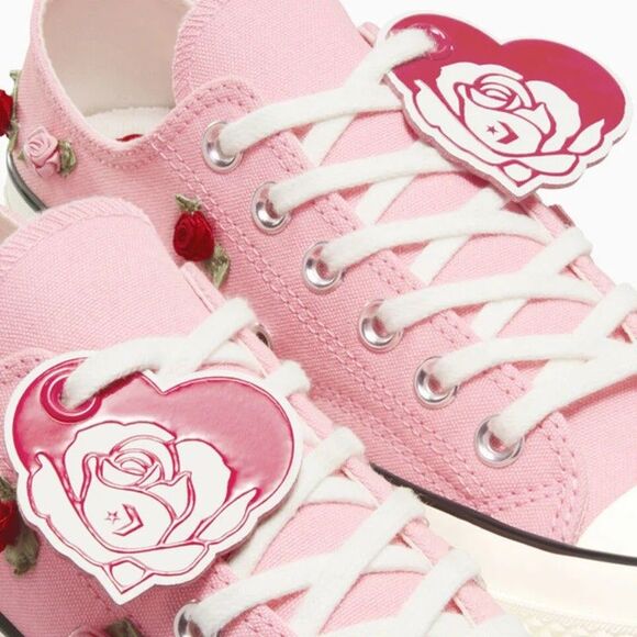 NEW Women's CONVERSE Chuck 70 Roses Heart A13649C Valentine's Day A09113C Shoes - Picture 6 of 6